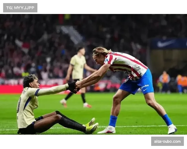 马竞少人作战防守：十人阵型收缩与空间保护策略